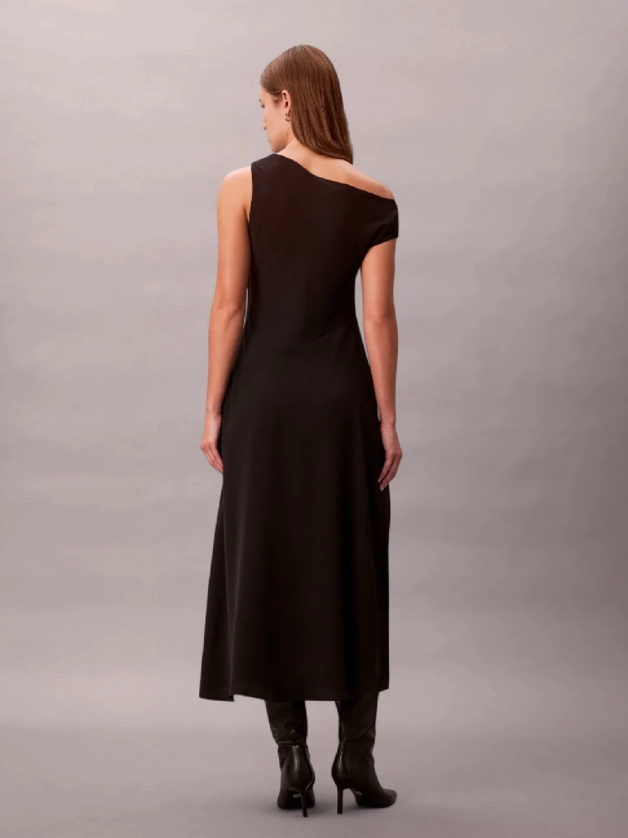 Black Crepe One-Shoulder Dress