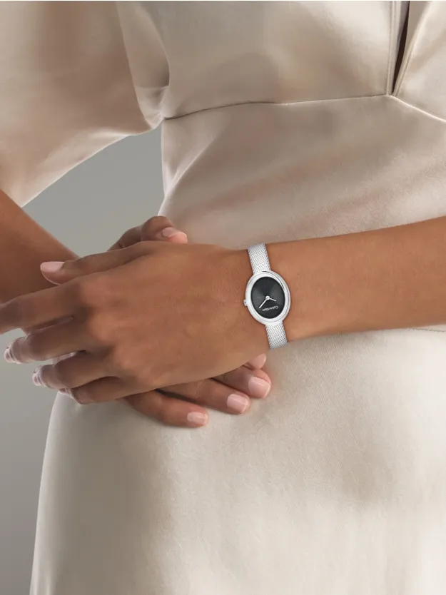 Silver Oval Twisted Bezel Mesh Watch