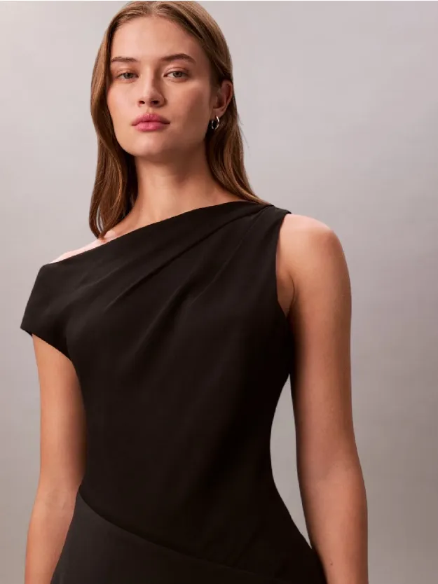 Black Crepe One-Shoulder Dress