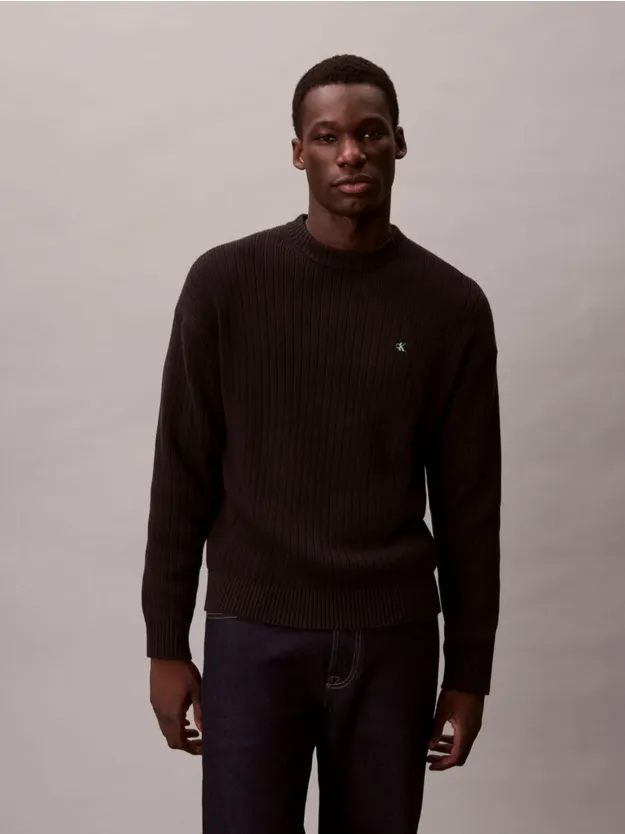 Black كنزة بشعار بقصّة مريحة