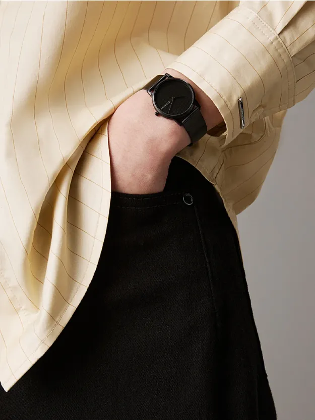 Black ساعة يد بسوار ومينا مخططة