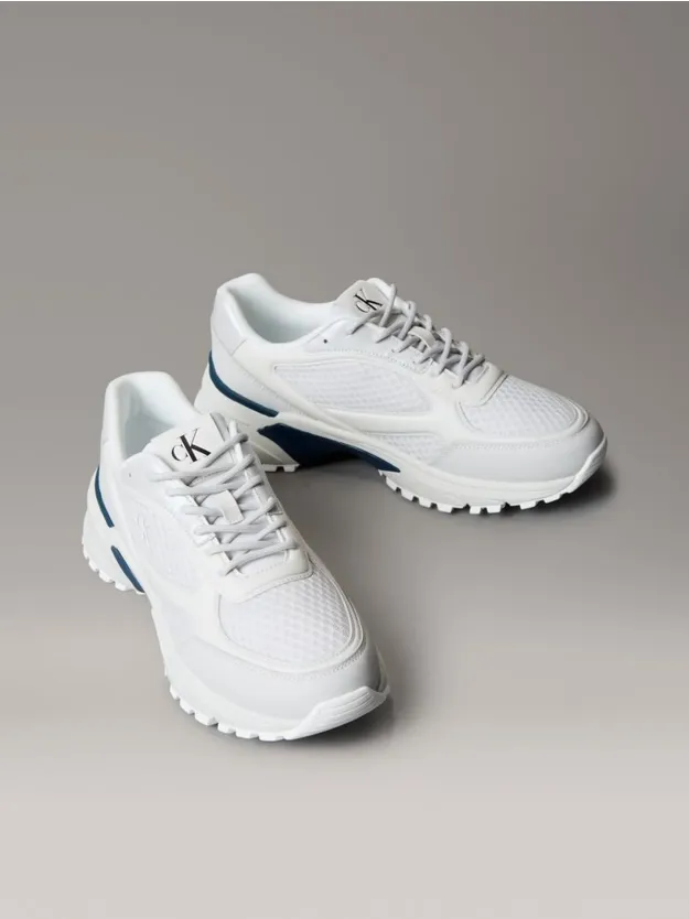 Oyster Mushroom/Vaporous/Silver Hike Runner Trainers