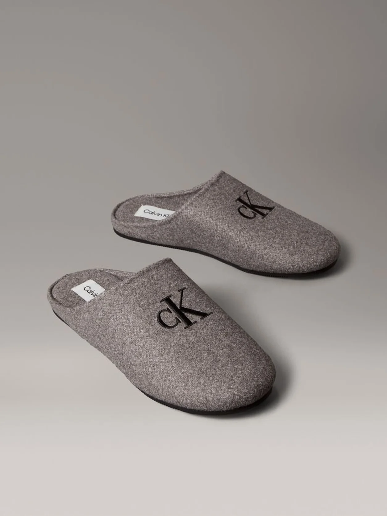 Granite Gray/Black Felt Signature Logo Mule Slippers