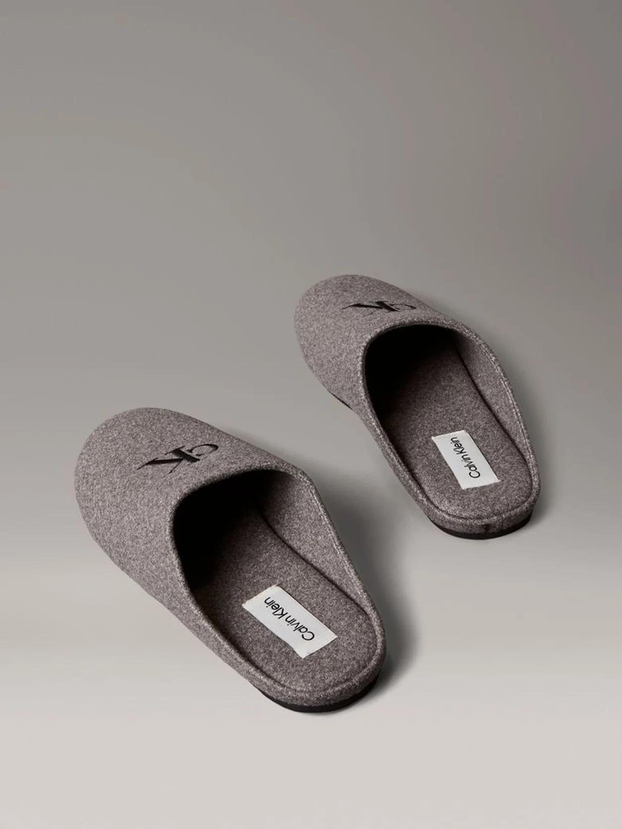Granite Gray/Black Felt Signature Logo Mule Slippers