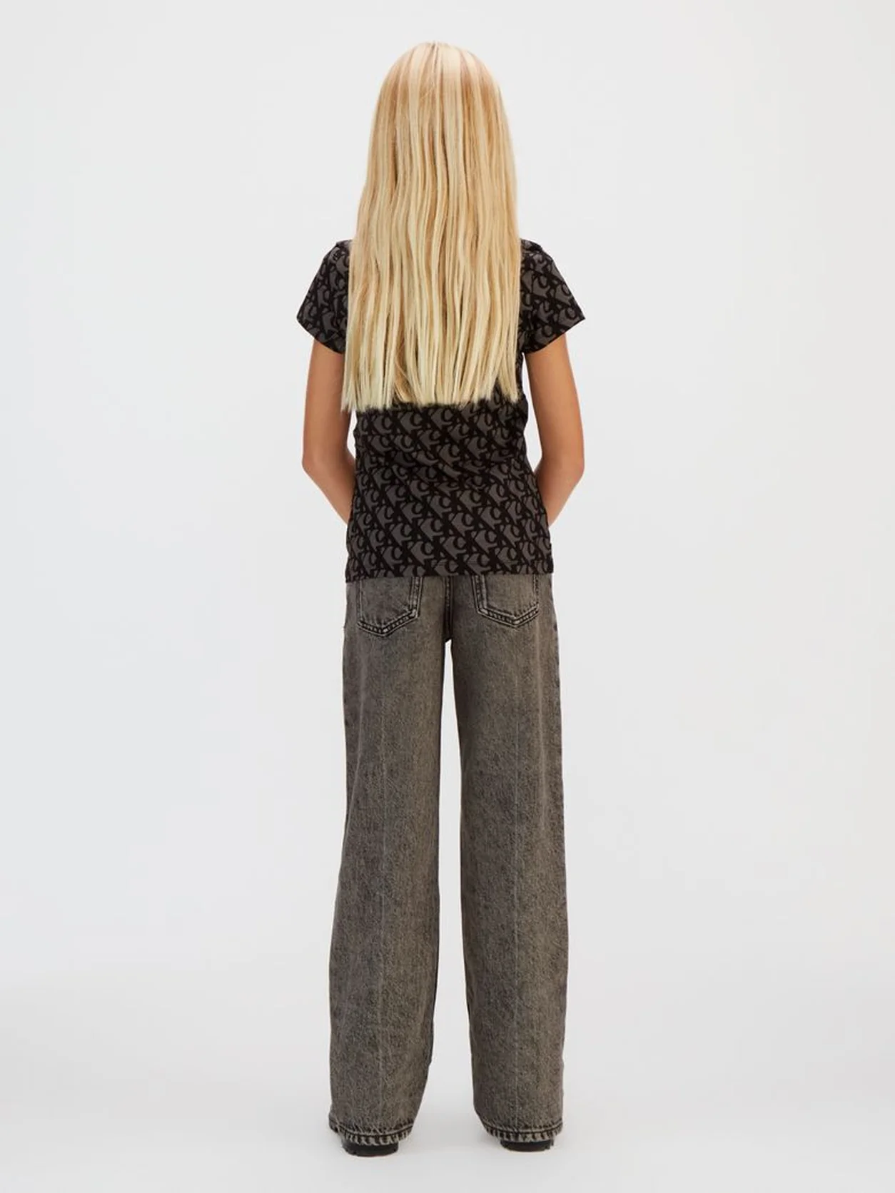 Whitecap Gray / Ck Black 2-Pack Stripe Slim T-Shirts