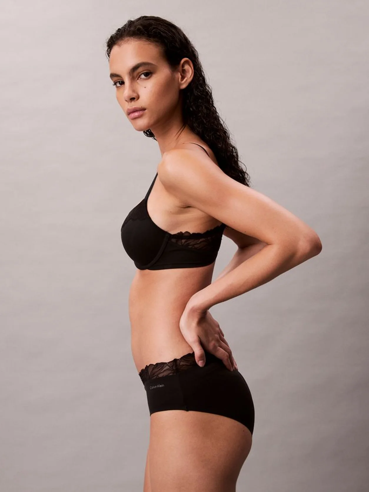 Black Lightly Lined Full Coverage Bra - Perfectly Fit Lace